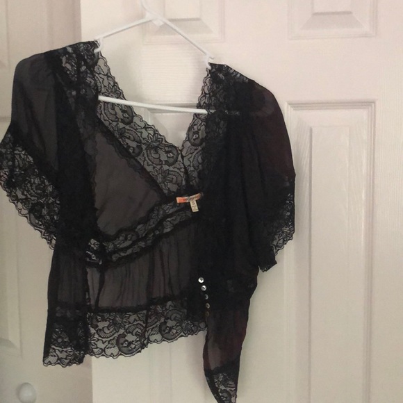 Black lace cropped sheer jacket - Picture 1 of 1